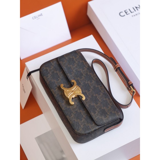 𝐂𝐞𝐥𝐢𝐧𝐞 𝙏𝙍𝙄𝙊𝙈𝙋𝙃𝙀 Arc de Triomphe #194142