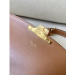 𝐂𝐞𝐥𝐢𝐧𝐞 Triomphe Medium 22.5cm