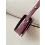 𝐂𝐞𝐥𝐢𝐧𝐞 Triomphe Medium 22.5cm