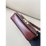 𝐂𝐞𝐥𝐢𝐧𝐞 Triomphe Medium 22.5cm