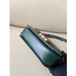 𝐂𝐞𝐥𝐢𝐧𝐞 Triomphe Medium 22.5cm