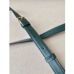 𝐂𝐞𝐥𝐢𝐧𝐞 Triomphe Medium 22.5cm