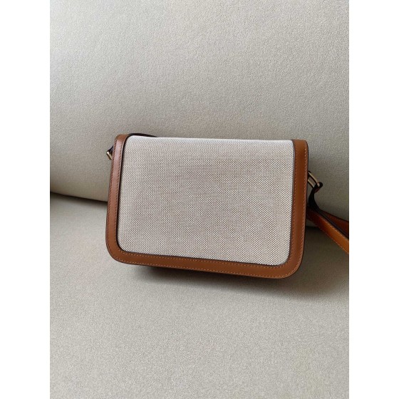 𝐂𝐞𝐥𝐢𝐧𝐞 Triomphe Medium 22.5cm