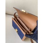 𝐂𝐞𝐥𝐢𝐧𝐞 Triomphe Medium 22.5cm