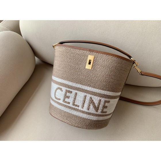 𝐂𝐞𝐥𝐢𝐧𝐞 BUCKET 16 bag in jacquard and calfskin