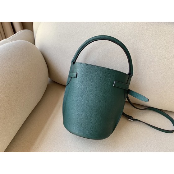 𝐂𝐞𝐥𝐢𝐧𝐞 Bigbag bucket nano  calfskin