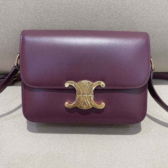 𝐂𝐞𝐥𝐢𝐧𝐞 Triomphe teen 18.5cm