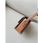 𝐂𝐞𝐥𝐢𝐧𝐞 Triomphe teen 18.5cm