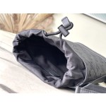 𝐋𝐎𝐔𝐈𝐒 𝐕𝐔𝐈𝐓𝐓𝐎𝐍  M82248