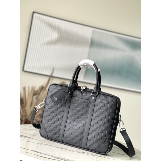 𝐋𝐎𝐔𝐈𝐒 𝐕𝐔𝐈𝐓𝐓𝐎𝐍 N40444 Pressed Voyage Small Briefcase