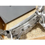 BALENCIAGA 𝐋𝐞 𝐂𝐚𝐠𝐨𝐥𝐞 Moon Bag