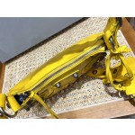 BALENCIAGA 𝐋𝐞 𝐂𝐚𝐠𝐨𝐥𝐞 Moon Bag