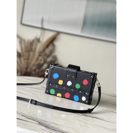 𝐋𝐎𝐔𝐈𝐒 𝐕𝐔𝐈𝐓𝐓𝐎𝐍 M21621 Yayoi Kusama series