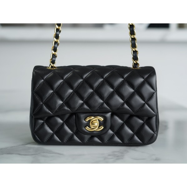 𝐂𝐇𝐀𝐍𝐄𝐋 Classic Flap Italy 🇮🇹 "𝗚𝗥" Original Lambskin 🐑 Classic Mouth Flap Bag Gold Buckle Black Large 𝒎𝒊𝒏𝒊🔆