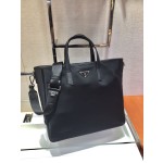 𝐏𝐑𝐀𝐃𝐀 New shopping bag