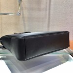 𝐏𝐑𝐀𝐃𝐀 New shopping bag