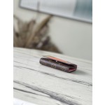 𝐋𝐎𝐔𝐈𝐒 𝐕𝐔𝐈𝐓𝐓𝐎𝐍 M82111 Yayoi Kusama series