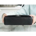 𝐂𝐇𝐀𝐍𝐄𝐋 Classic Flap France 🇫🇷 𝐇𝐚𝐚𝐬 Original Caviar 🐂 Original Lychee Pattern 🐂 Medium Silver Buckle 🖤Black