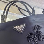 𝐏𝐑𝐀𝐃𝐀 Limited embroidery