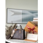 𝐋𝐎𝐔𝐈𝐒 𝐕𝐔𝐈𝐓𝐓𝐎𝐍     M46373