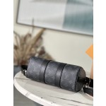 𝐋𝐎𝐔𝐈𝐒 𝐕𝐔𝐈𝐓𝐓𝐎𝐍   M46271