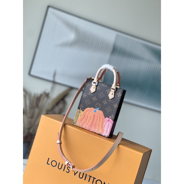 𝐋𝐎𝐔𝐈𝐒 𝐕𝐔𝐈𝐓𝐓𝐎𝐍 M82112 LV x YK PETIT SAC PLAT Bag