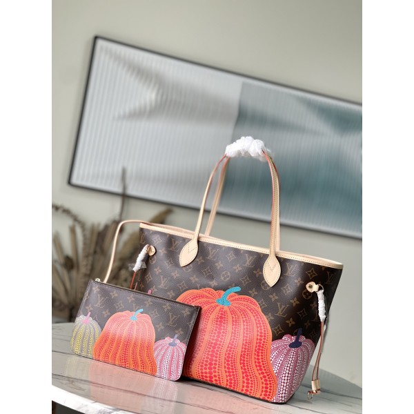 𝐋𝐎𝐔𝐈𝐒 𝐕𝐔𝐈𝐓𝐓𝐎𝐍  M46468