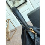 𝐏𝐑𝐀𝐃𝐀 Classic model 1BH038