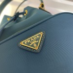 𝐏𝐑𝐀𝐃𝐀 Classic model 1BH038