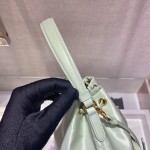 𝐏𝐑𝐀𝐃𝐀 Classic model 1BH038