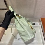 𝐏𝐑𝐀𝐃𝐀 Classic model 1BH038