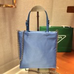 𝐏𝐑𝐀𝐃𝐀 New handbag 1BA252