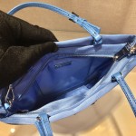 𝐏𝐑𝐀𝐃𝐀 New handbag 1BA252