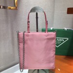 𝐏𝐑𝐀𝐃𝐀 New handbag 1BA252