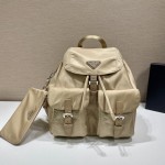 𝐏𝐑𝐀𝐃𝐀 New backpack 1BZ811
