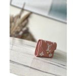 𝐋𝐎𝐔𝐈𝐒 𝐕𝐔𝐈𝐓𝐓𝐎𝐍    M81644