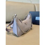 𝐏𝐑𝐀𝐃𝐀 New 1BH204 underarm bag