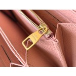 𝐋𝐎𝐔𝐈𝐒 𝐕𝐔𝐈𝐓𝐓𝐎𝐍   M81645