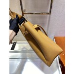 𝐏𝐑𝐀𝐃𝐀 New shopping bags