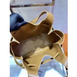 𝐏𝐑𝐀𝐃𝐀 New shopping bags