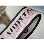 𝐋𝐎𝐔𝐈𝐒 𝐕𝐔𝐈𝐓𝐓𝐎𝐍    M46372