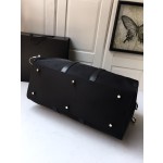 𝐏𝐑𝐀𝐃𝐀 Classic travel bag 1V19S