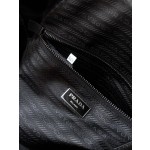 𝐏𝐑𝐀𝐃𝐀 Classic travel bag 1V19S