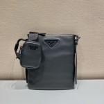 𝐏𝐑𝐀𝐃𝐀 New men's bag 2VH124