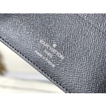 𝐋𝐎𝐔𝐈𝐒 𝐕𝐔𝐈𝐓𝐓𝐎𝐍  N60451