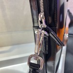 𝐏𝐑𝐀𝐃𝐀 Briefcase 2VE368