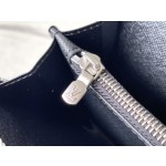 𝐋𝐎𝐔𝐈𝐒 𝐕𝐔𝐈𝐓𝐓𝐎𝐍   N62732