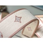 𝐋𝐎𝐔𝐈𝐒 𝐕𝐔𝐈𝐓𝐓𝐎𝐍      M46388