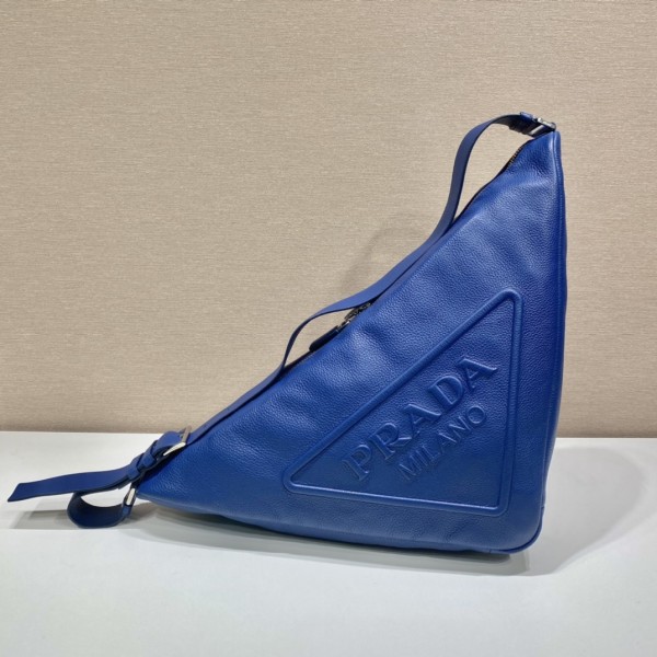 𝐏𝐑𝐀𝐃𝐀 Full leather large triangle bag 2VY007