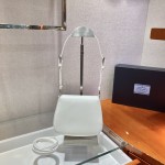 𝐏𝐑𝐀𝐃𝐀 mini 1BH188